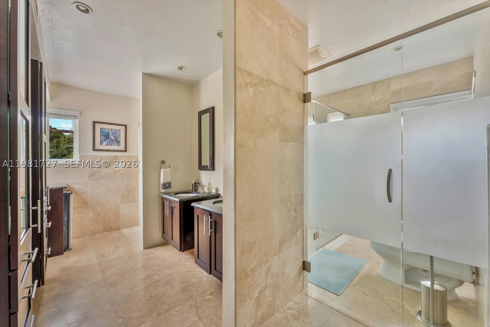 1021 N Greenway Dr, Coral Gables FL 33134