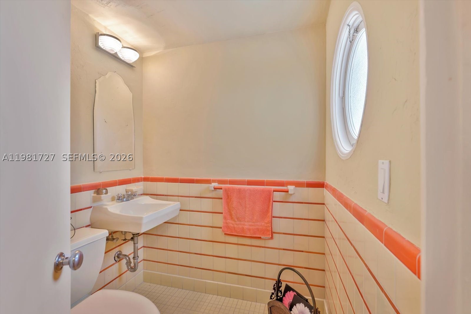1021 N Greenway Dr, Coral Gables FL 33134