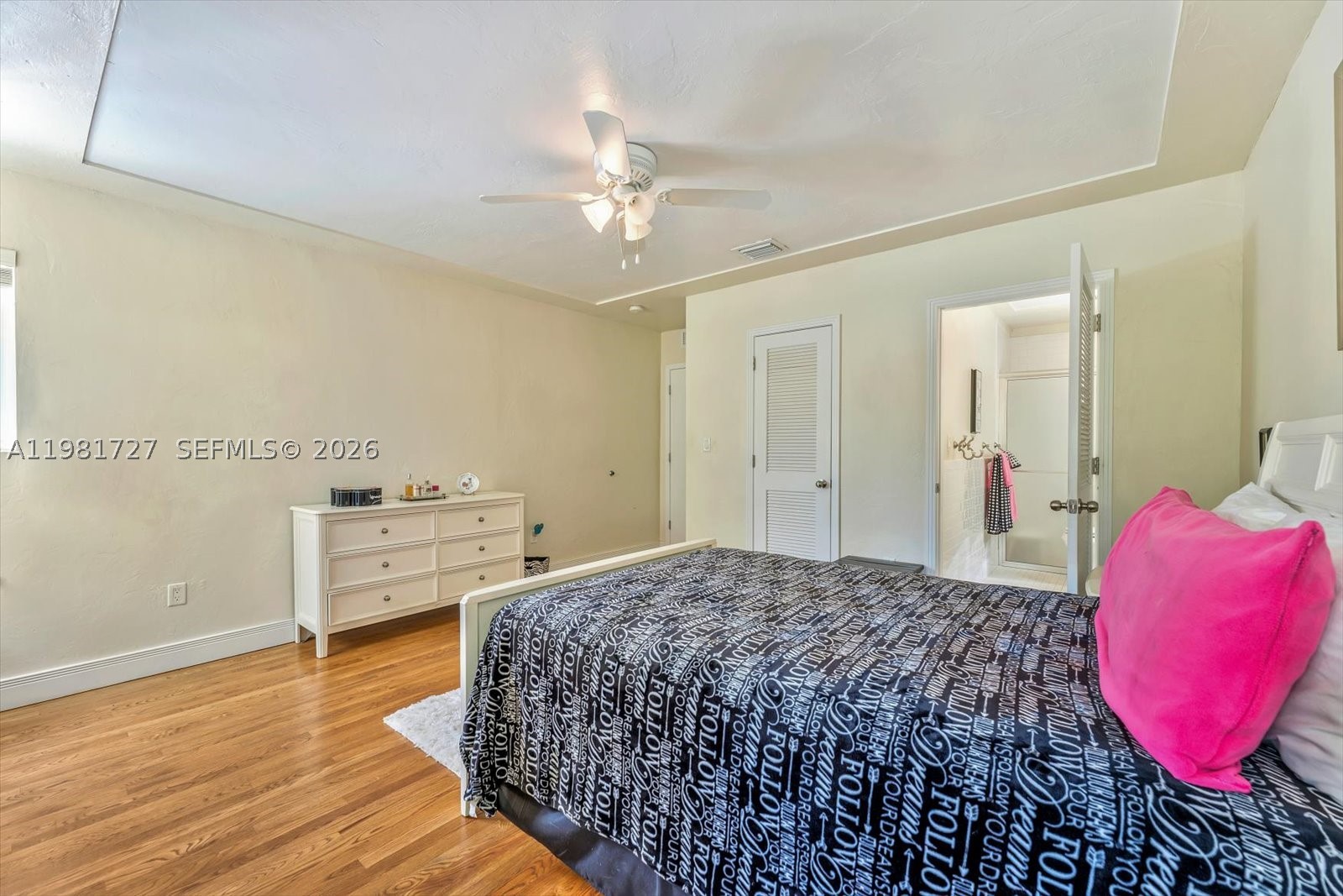 1021 N Greenway Dr, Coral Gables FL 33134