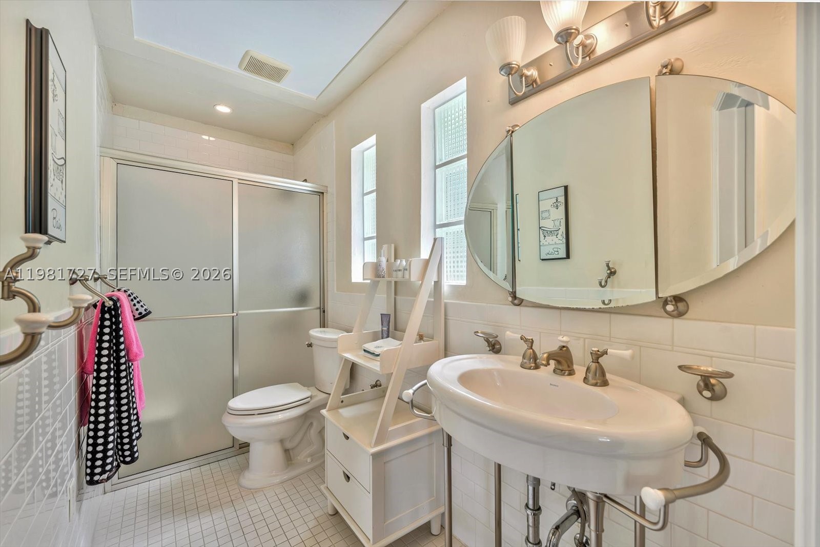 1021 N Greenway Dr, Coral Gables FL 33134