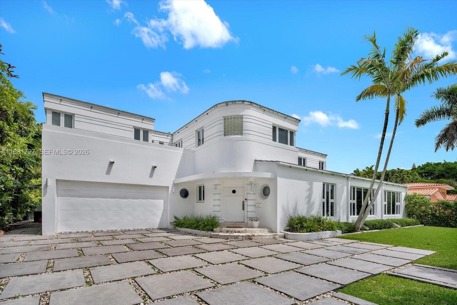 1021 N Greenway Dr, Coral Gables FL 33134