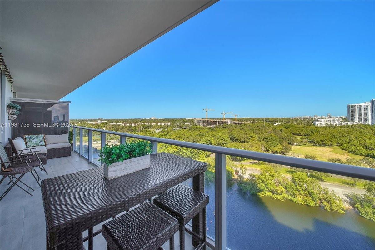 16385 Biscayne Blvd #1104, North Miami Beach FL 33160