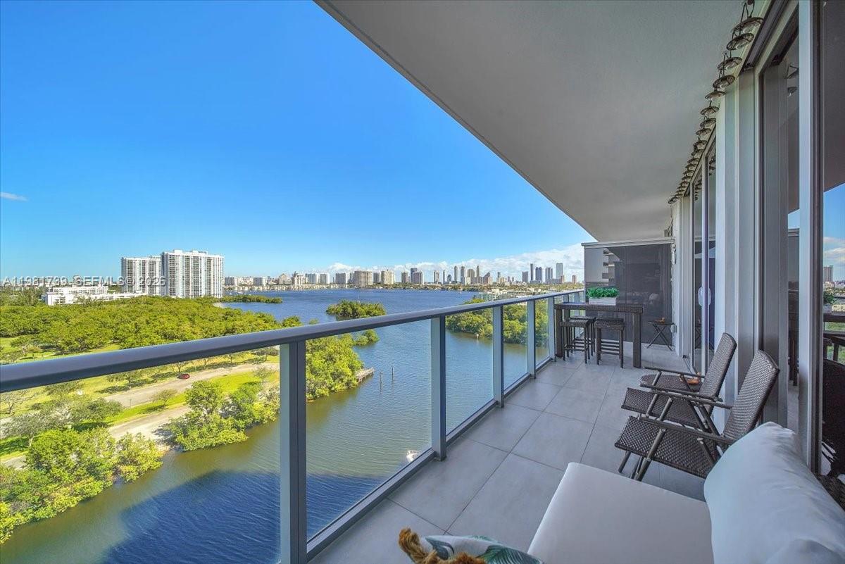 16385 Biscayne Blvd #1104, North Miami Beach FL 33160