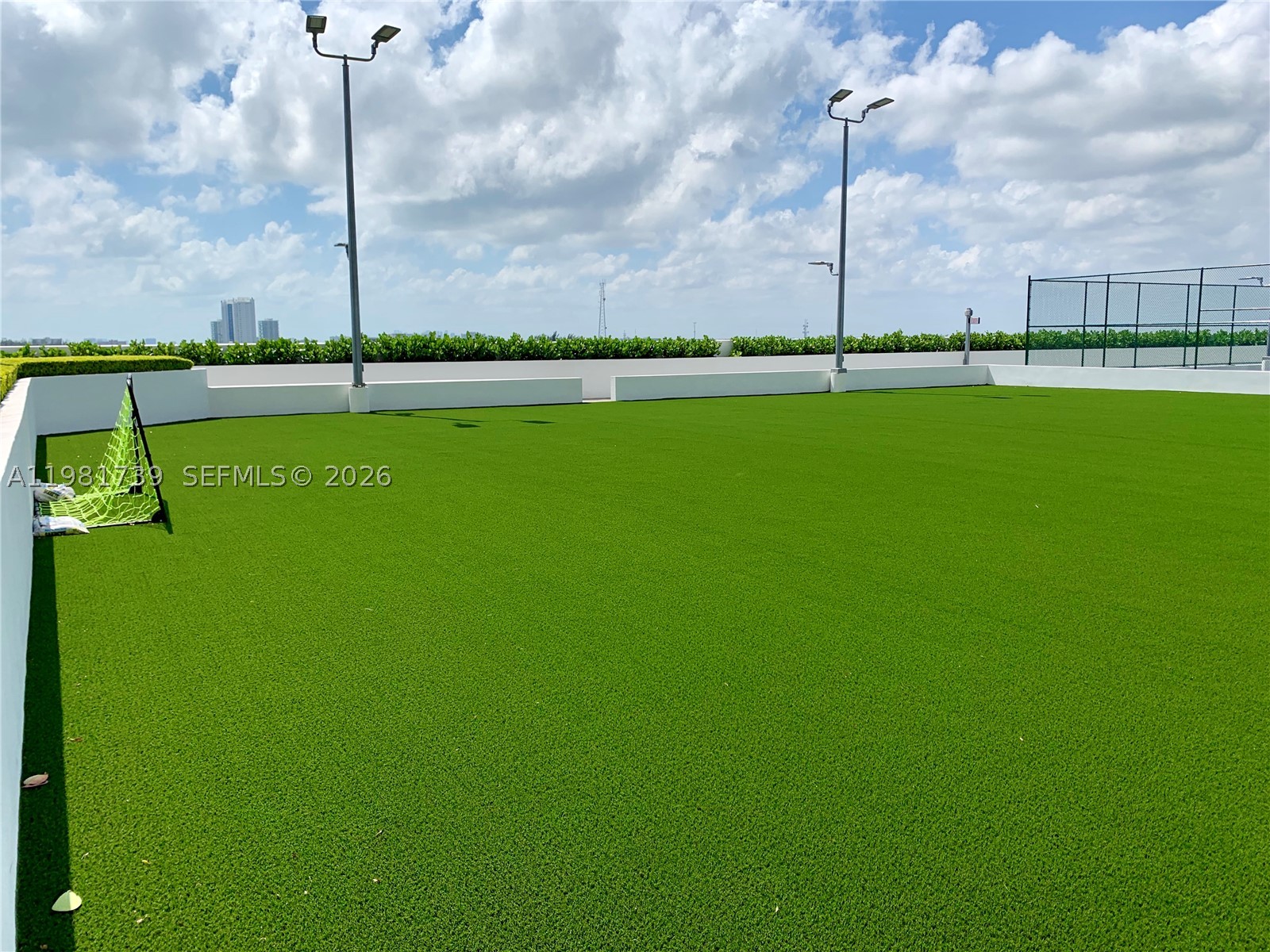 16385 Biscayne Blvd #1104, North Miami Beach FL 33160