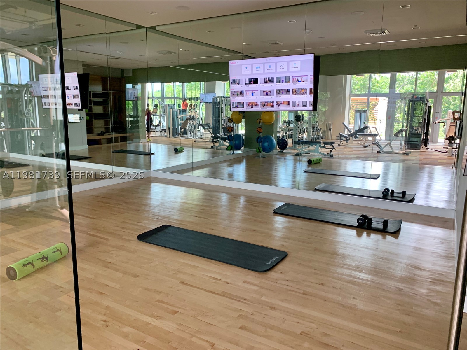 16385 Biscayne Blvd #1104, North Miami Beach FL 33160