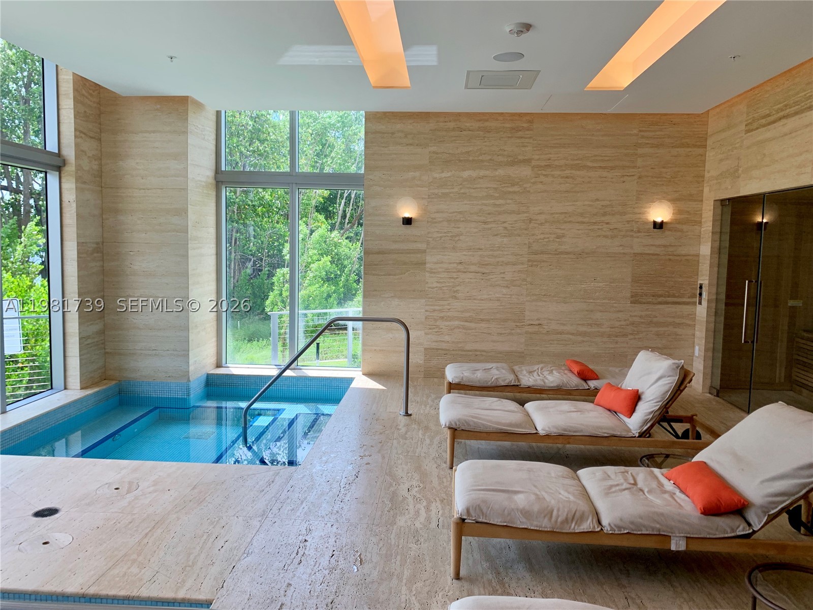 16385 Biscayne Blvd #1104, North Miami Beach FL 33160