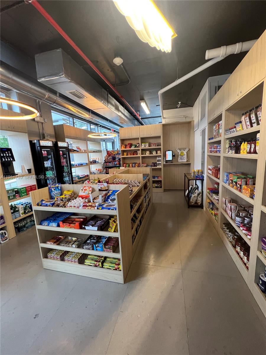 16385 Biscayne Blvd #1104, North Miami Beach FL 33160