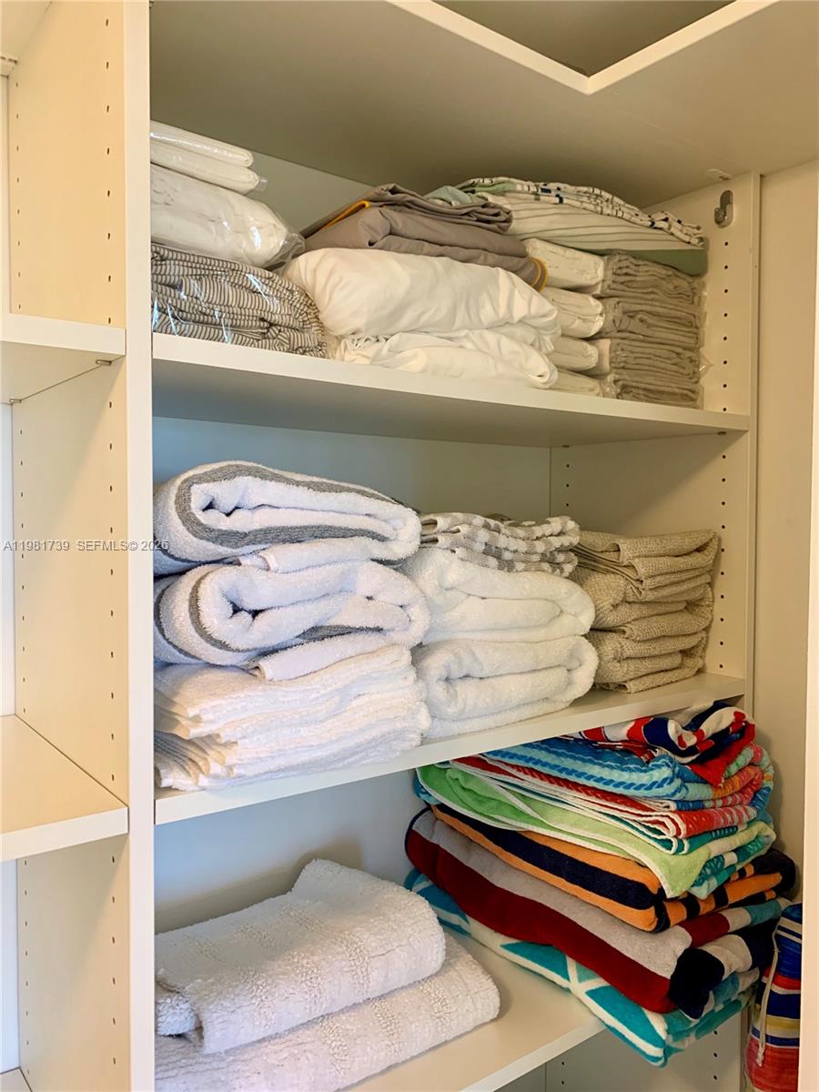 16385 Biscayne Blvd #1104, North Miami Beach FL 33160