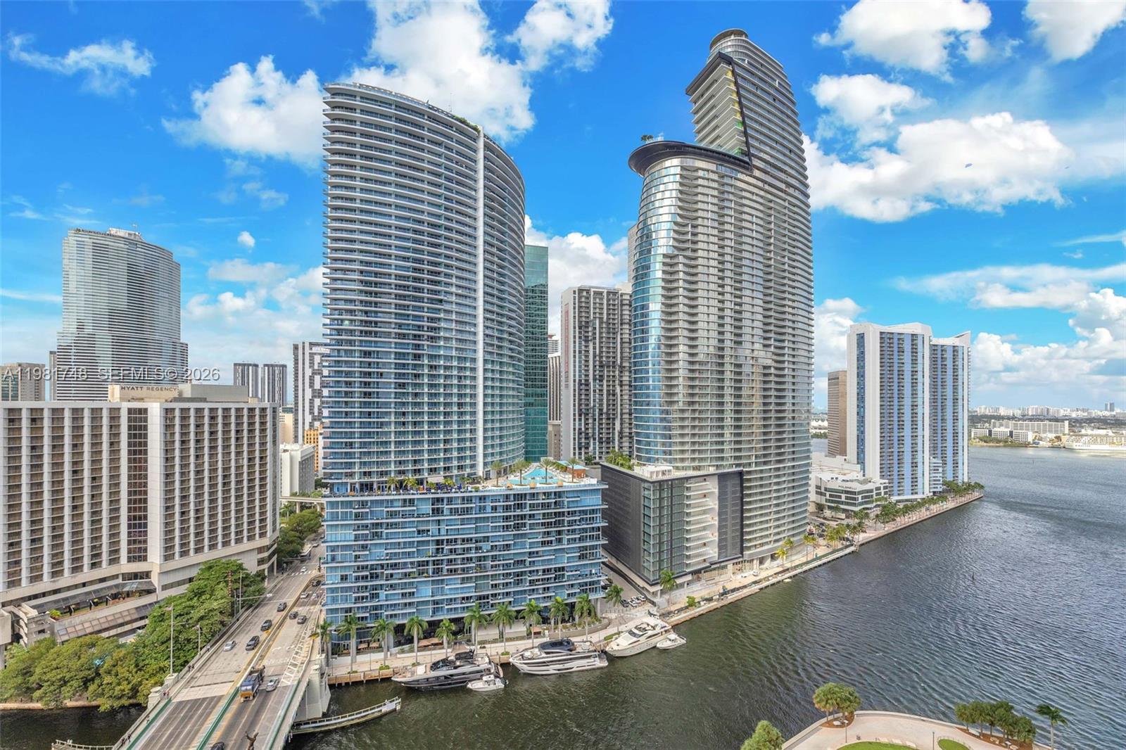 485 Brickell Ave #2503, Miami FL 33131