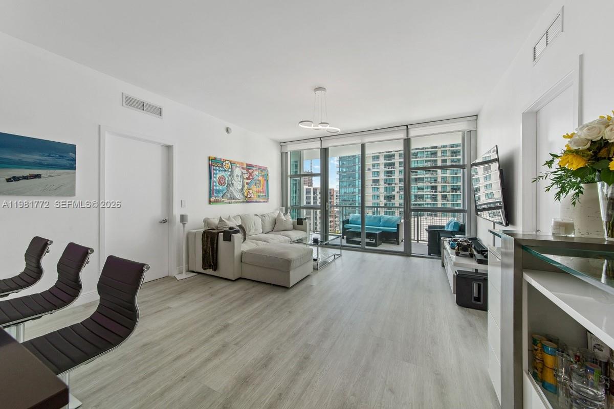 3301 NE 1st Ave #H1110, Miami FL 33137