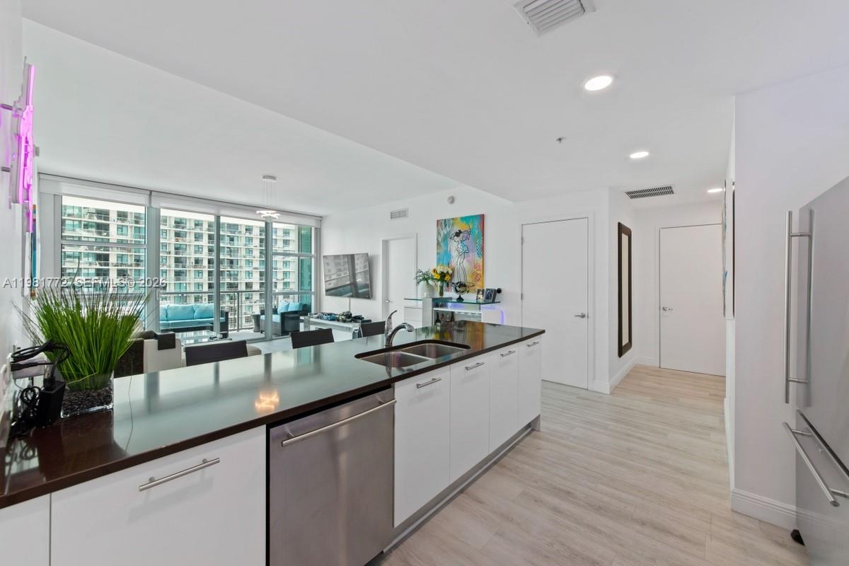 3301 NE 1st Ave #H1110, Miami FL 33137