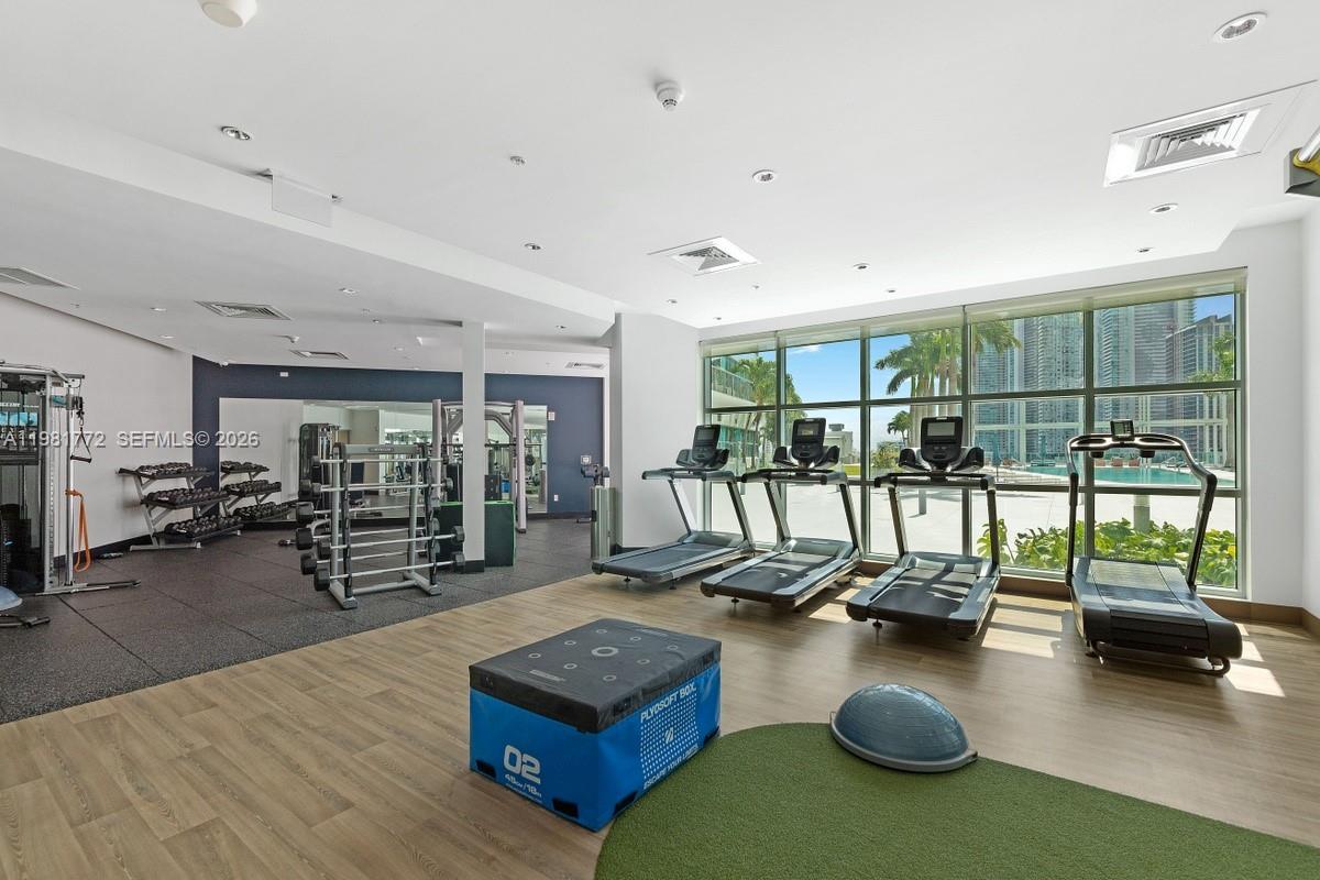 3301 NE 1st Ave #H1110, Miami FL 33137