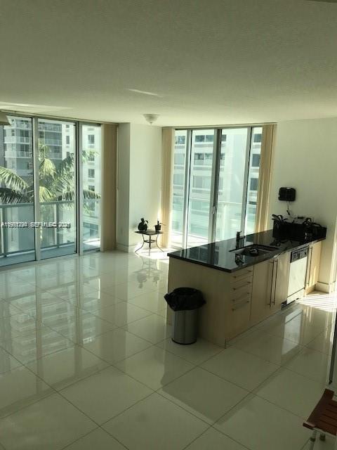 79 SW 12th St #1106-S, Miami FL 33130