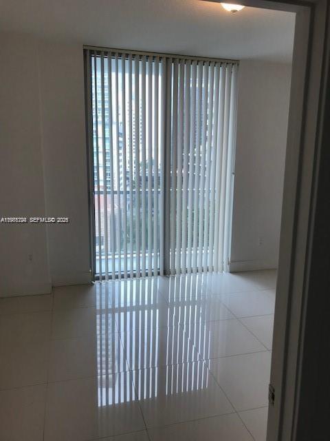 79 SW 12th St #1106-S, Miami FL 33130