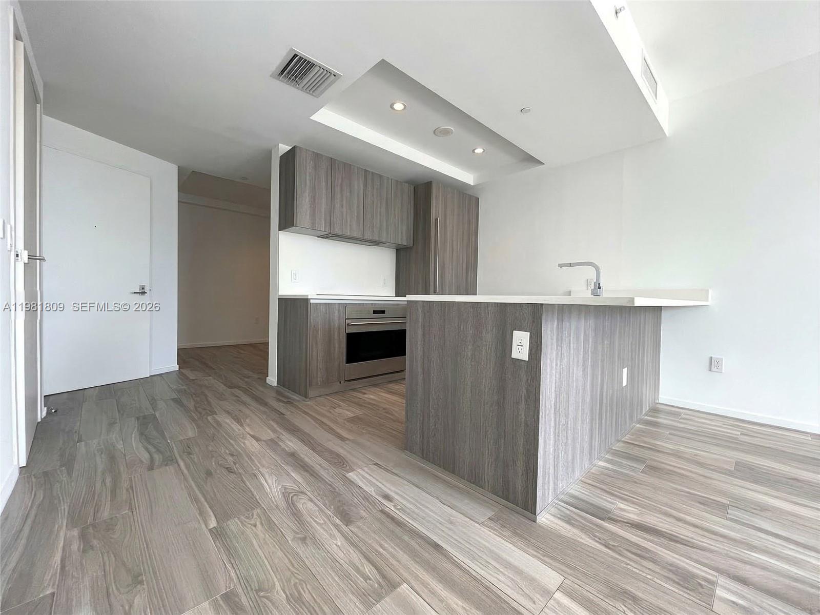 801 S Miami Ave #1203, Miami FL 33130