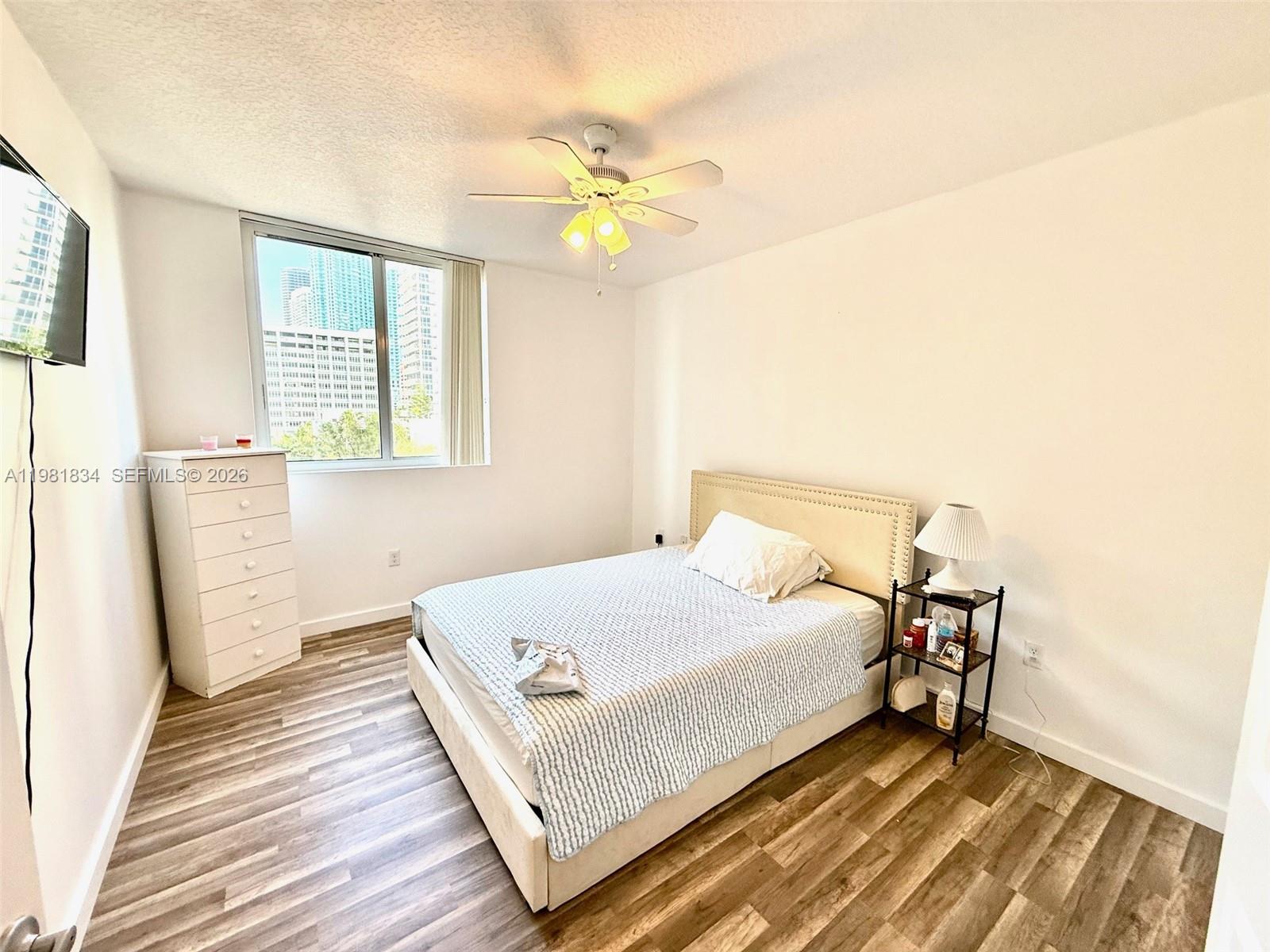 601 NE 23rd St #605, Miami FL 33137