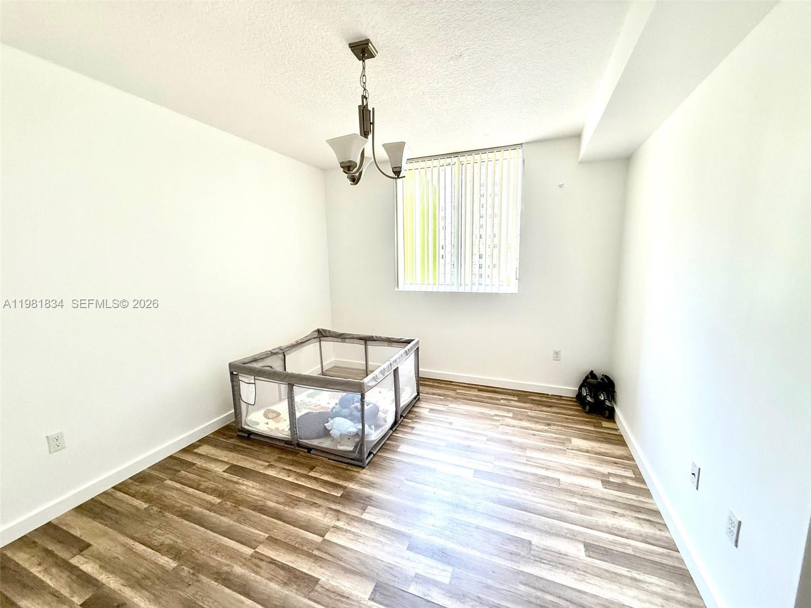 601 NE 23rd St #605, Miami FL 33137