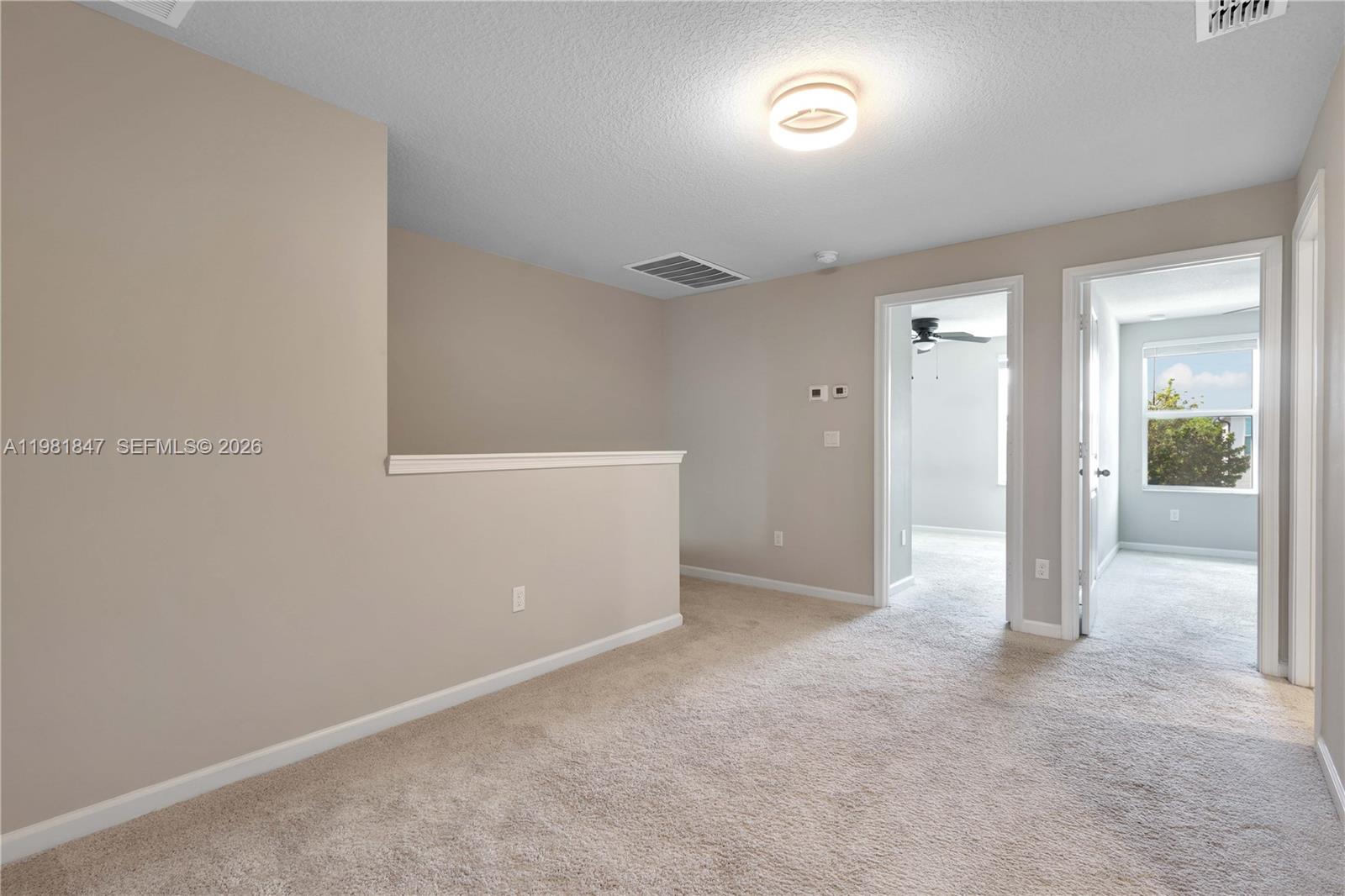 1761 Lindley St, Mangonia Park FL 33407