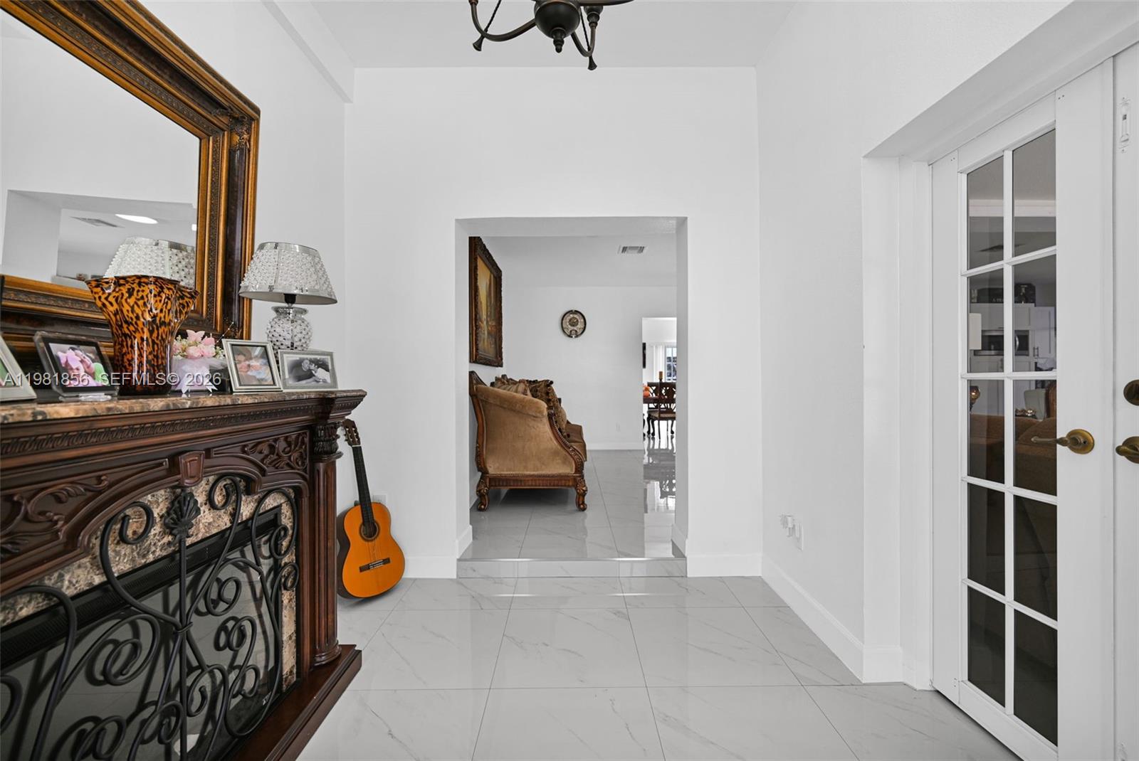 756 W 53rd St, Hialeah FL 33012