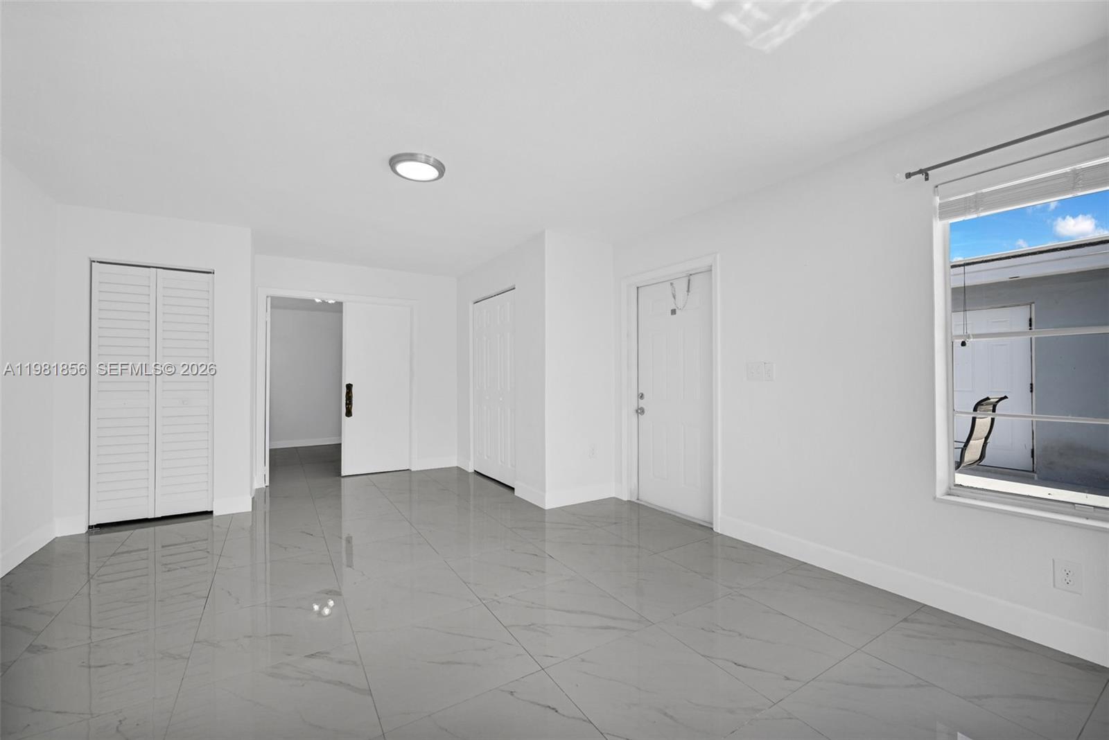 756 W 53rd St, Hialeah FL 33012
