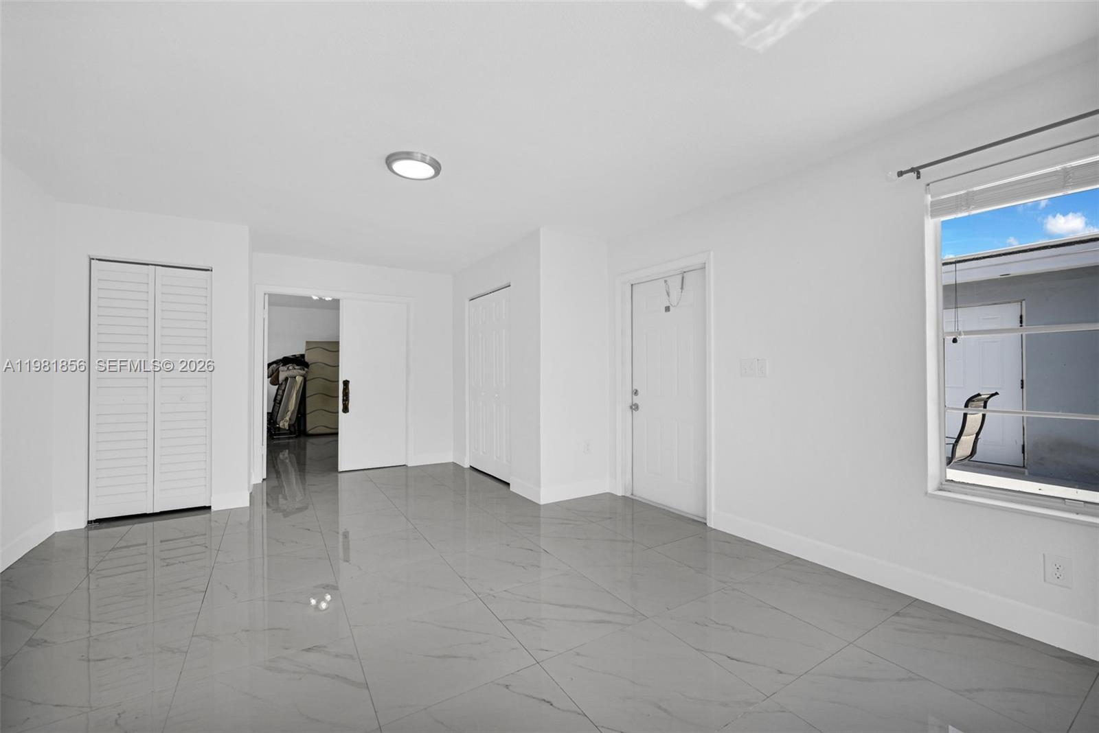 756 W 53rd St, Hialeah FL 33012