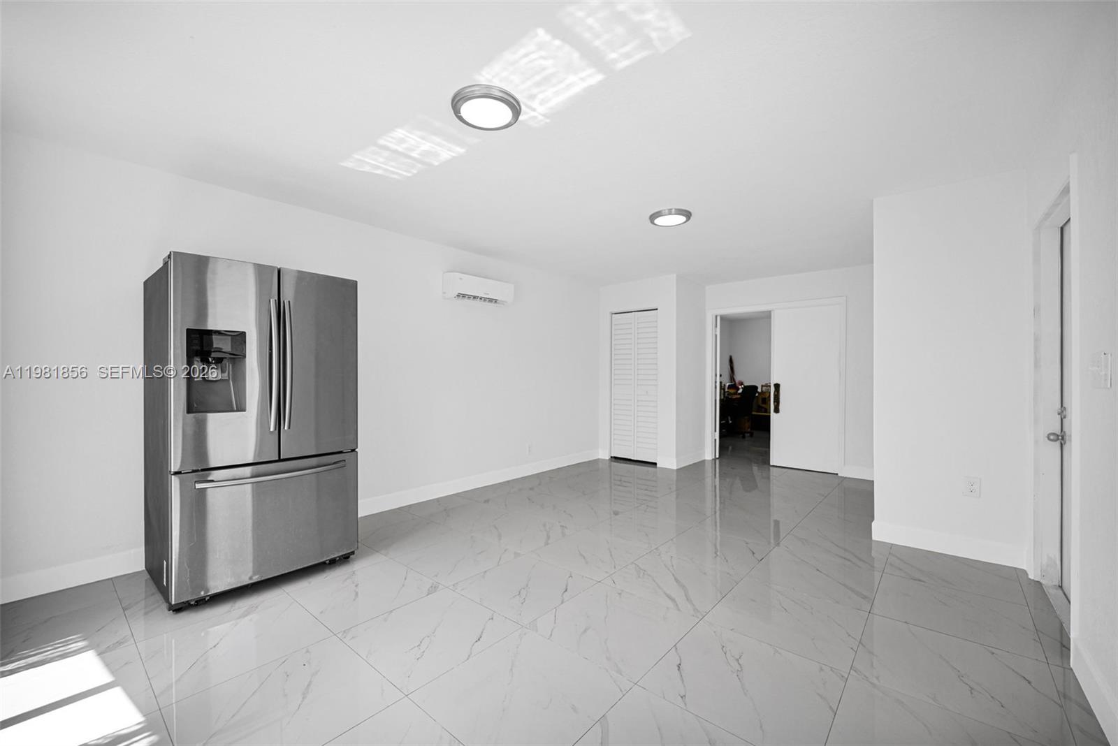 756 W 53rd St, Hialeah FL 33012