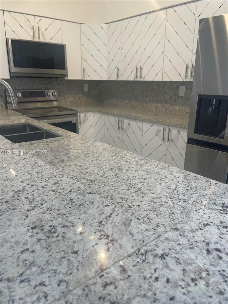 14728 Balgowan Rd, Miami Lakes FL 33016