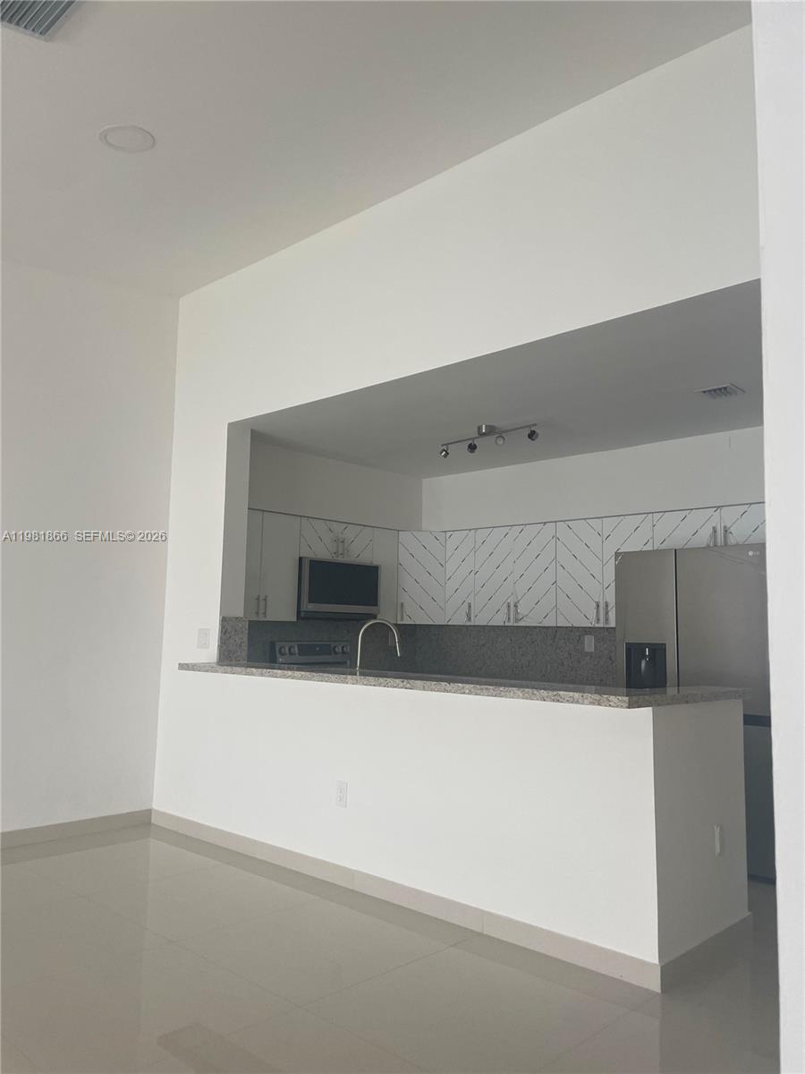 14728 Balgowan Rd, Miami Lakes FL 33016