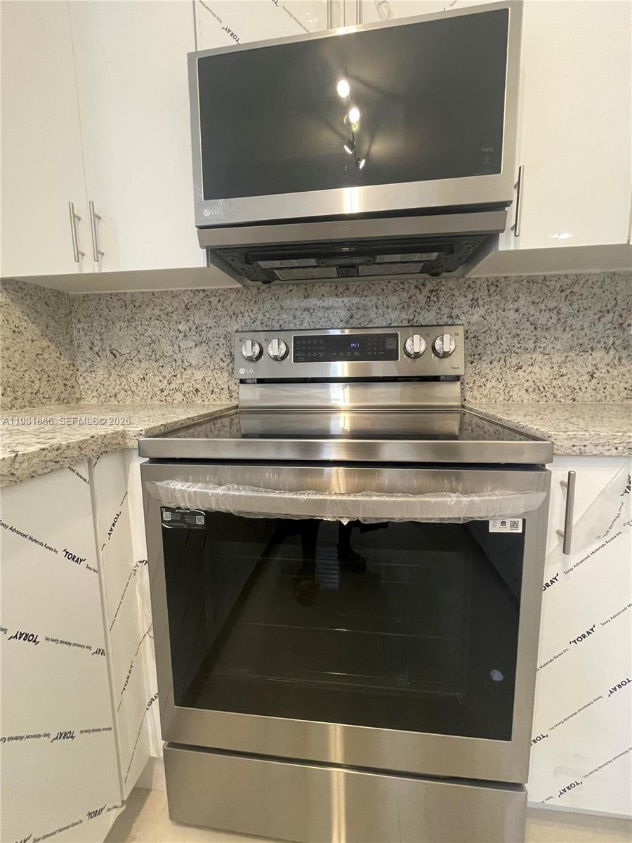 14728 Balgowan Rd, Miami Lakes FL 33016
