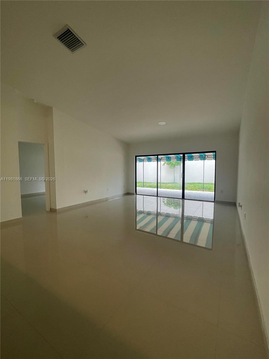 14728 Balgowan Rd, Miami Lakes FL 33016