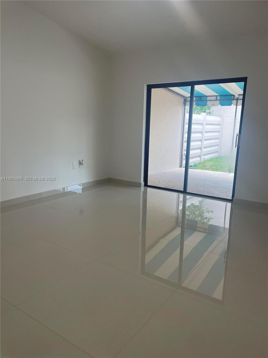 14728 Balgowan Rd, Miami Lakes FL 33016