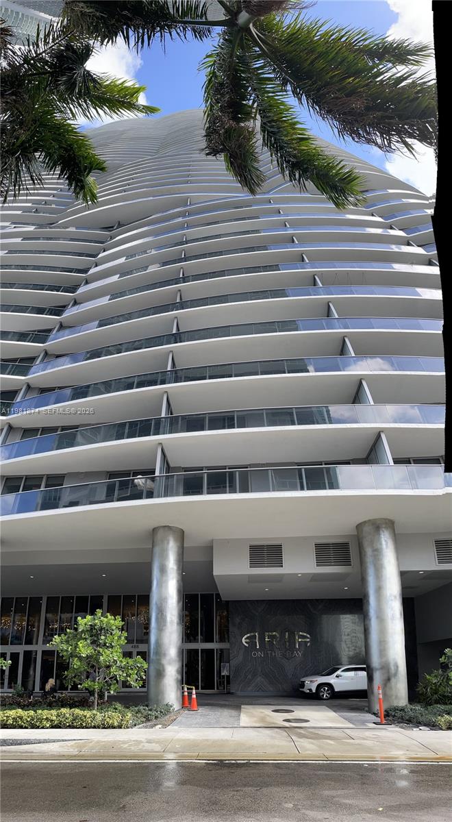 488 NE 18th St #1000, Miami FL 33132