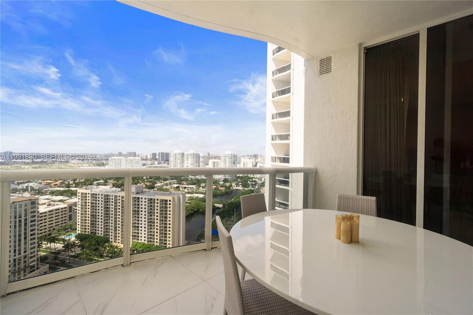 15811 Collins Ave #2606, Sunny Isles Beach FL 33160