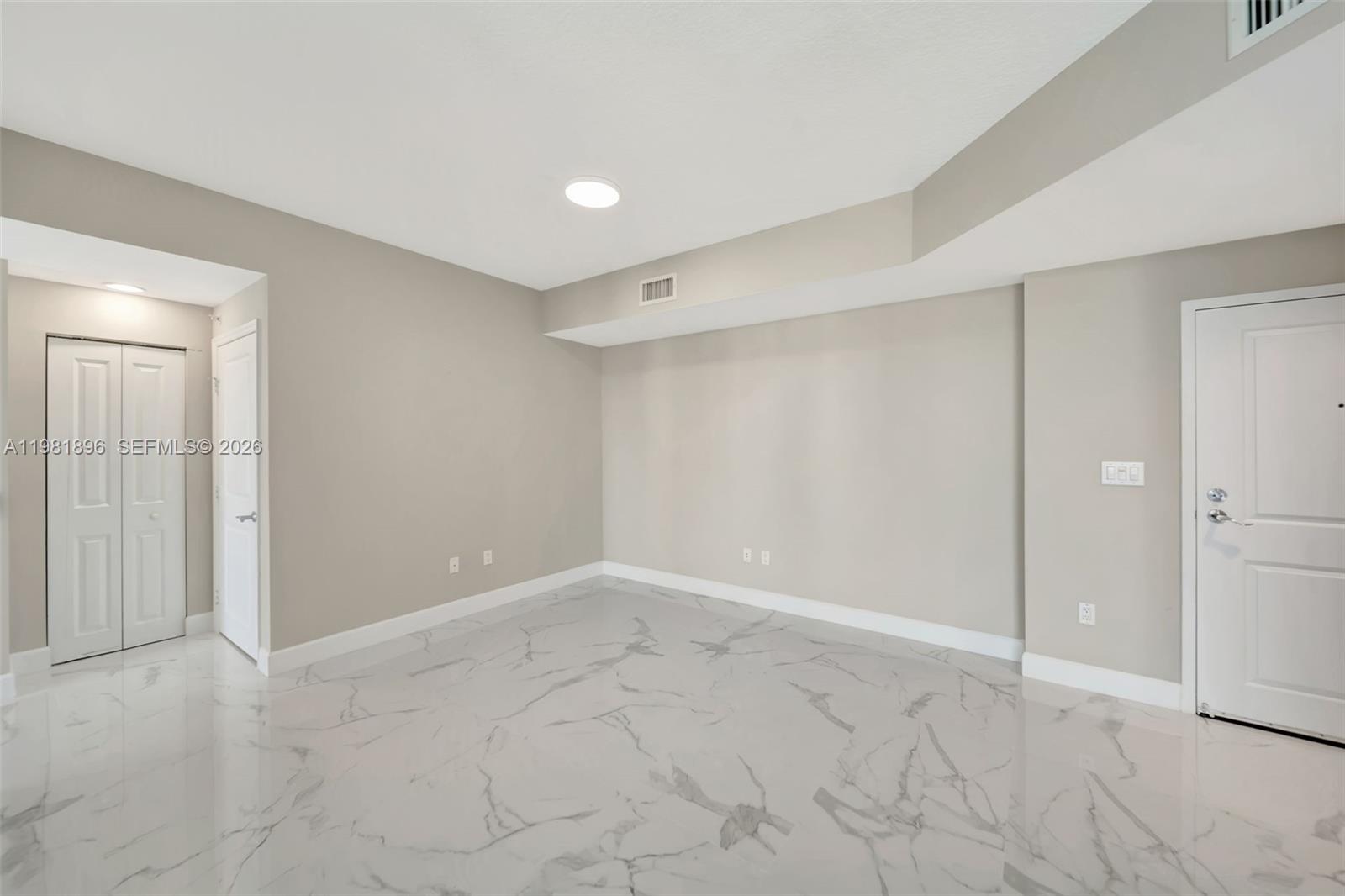 7900 Harbor Island Dr #1001, North Bay Village FL 33141