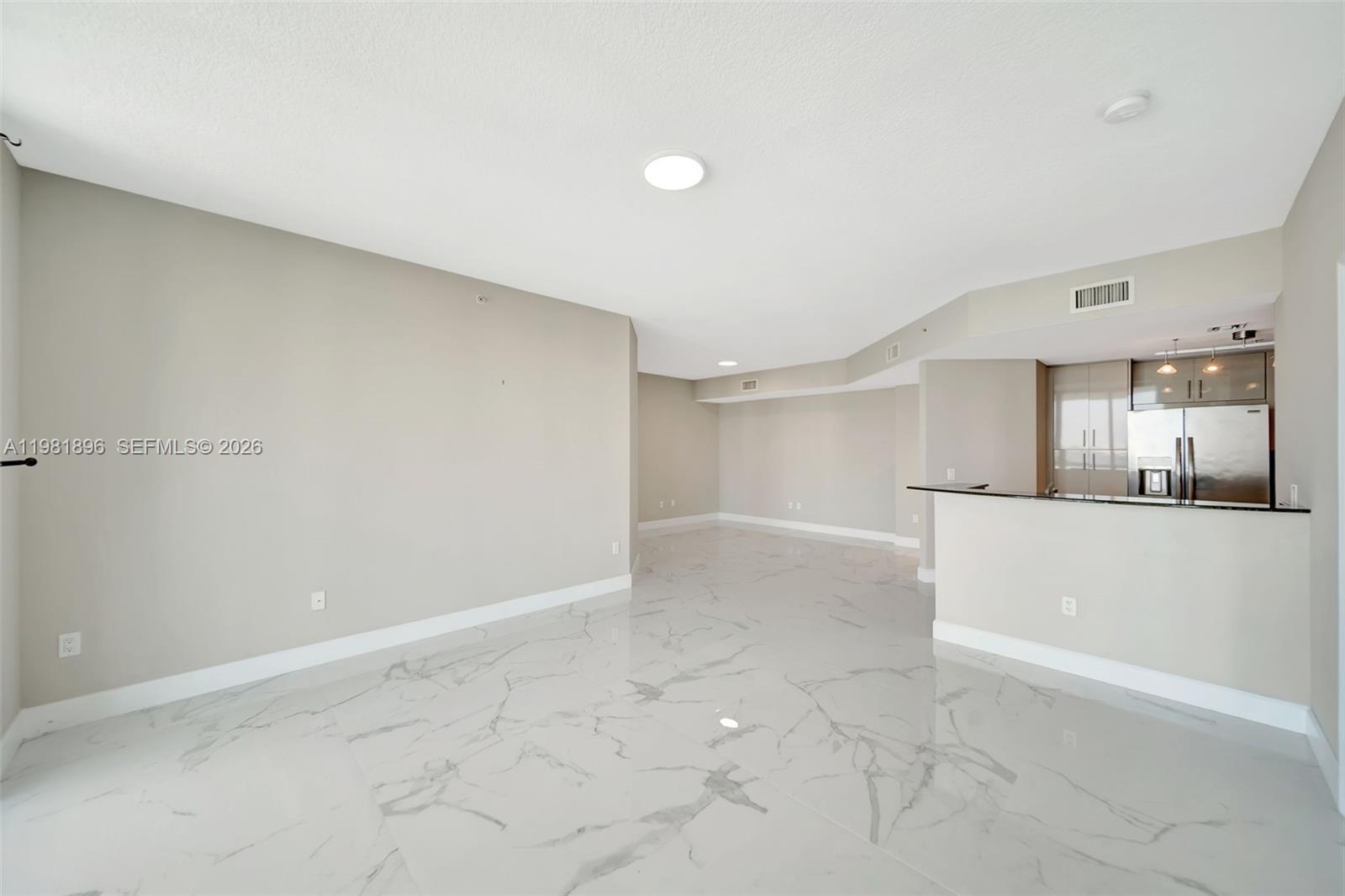 7900 Harbor Island Dr #1001, North Bay Village FL 33141