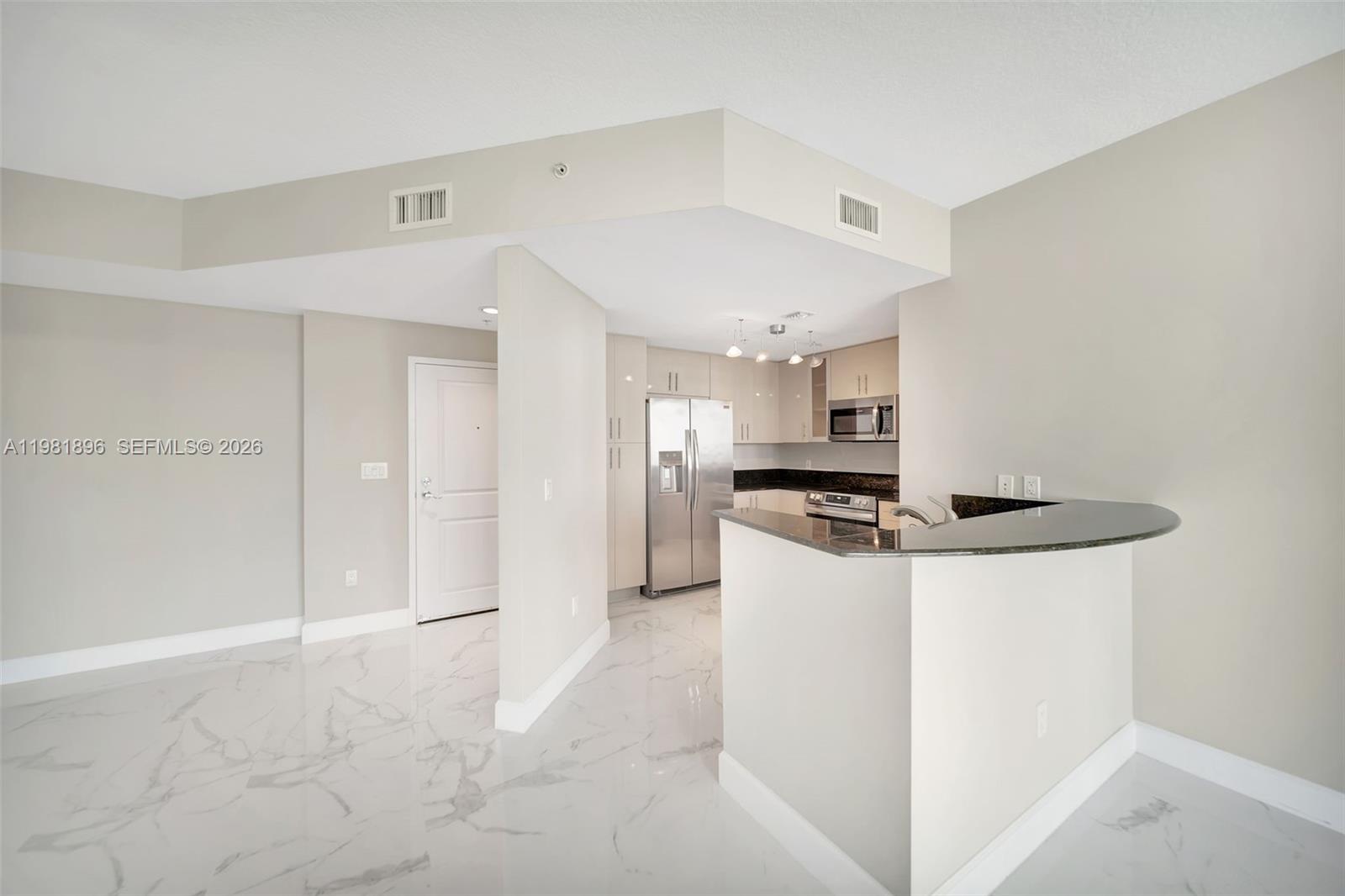 7900 Harbor Island Dr #1001, North Bay Village FL 33141
