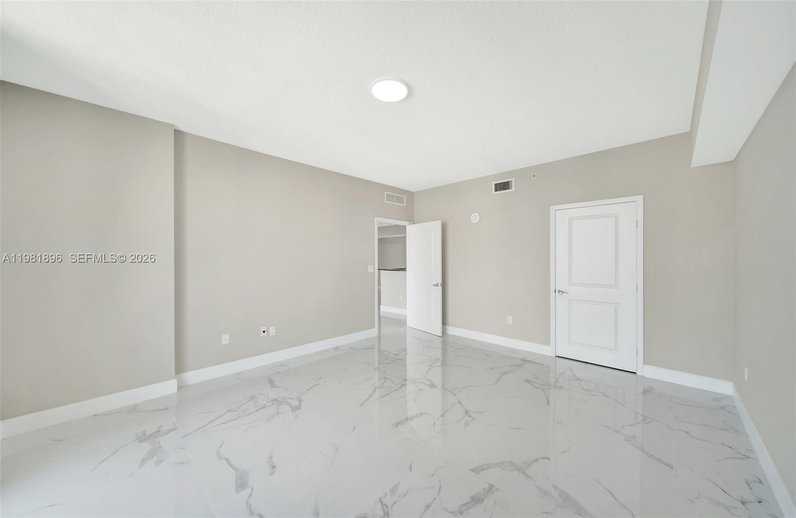 7900 Harbor Island Dr #1001, North Bay Village FL 33141