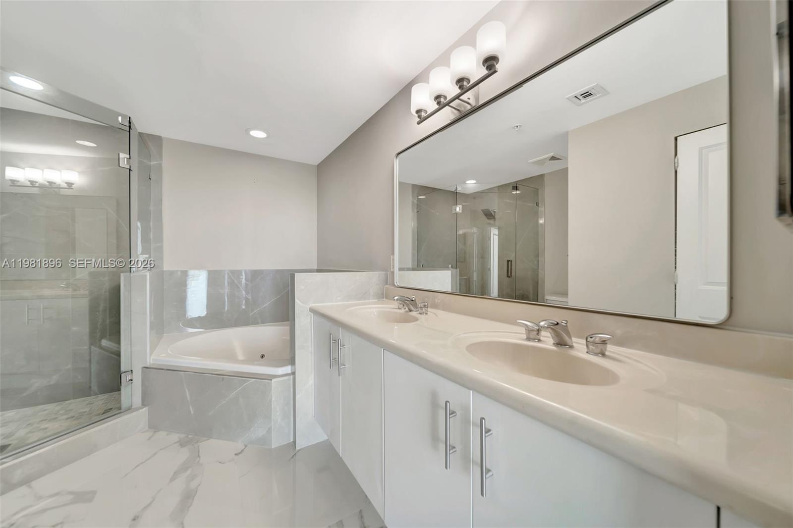 7900 Harbor Island Dr #1001, North Bay Village FL 33141