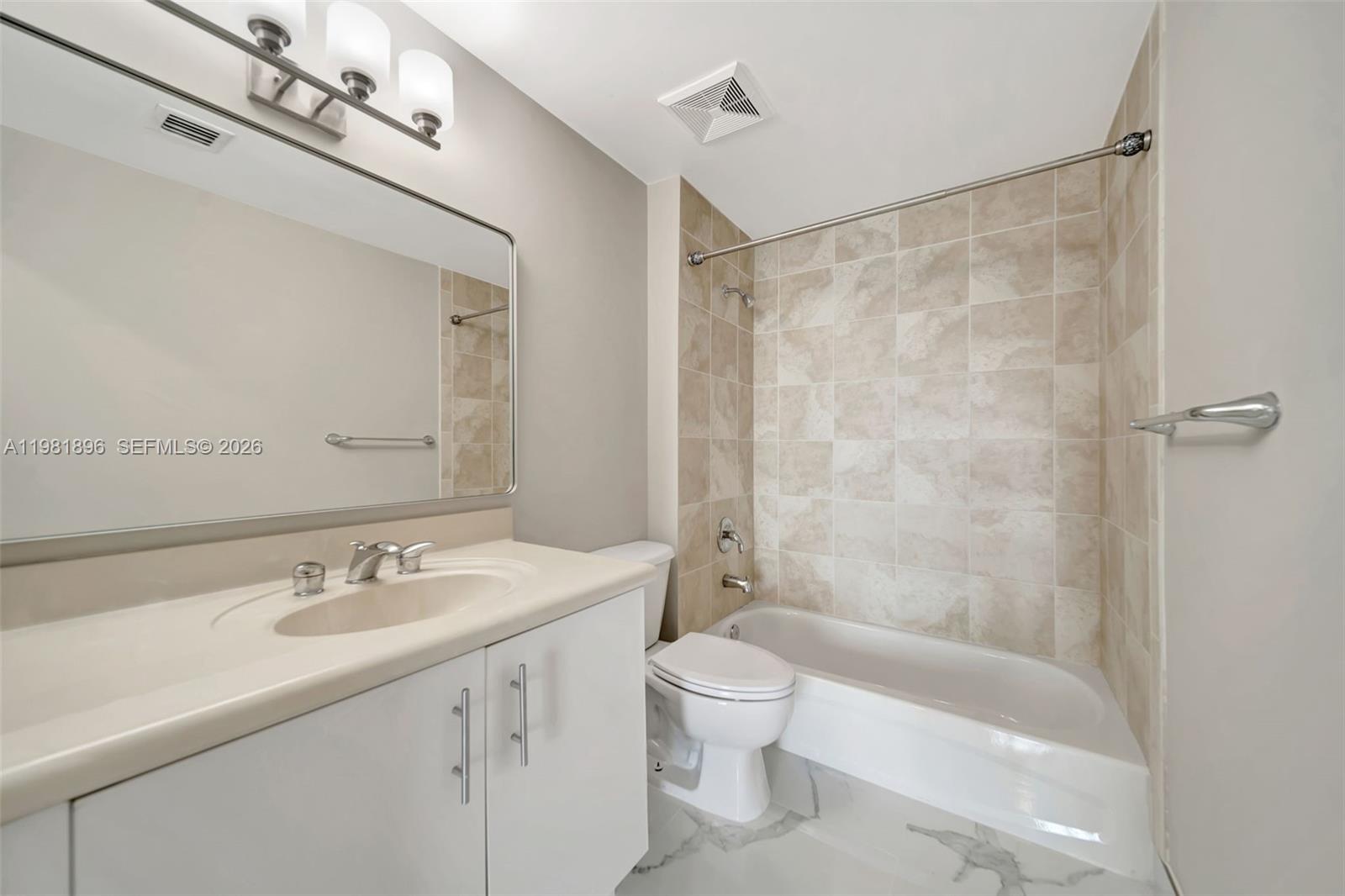 7900 Harbor Island Dr #1001, North Bay Village FL 33141