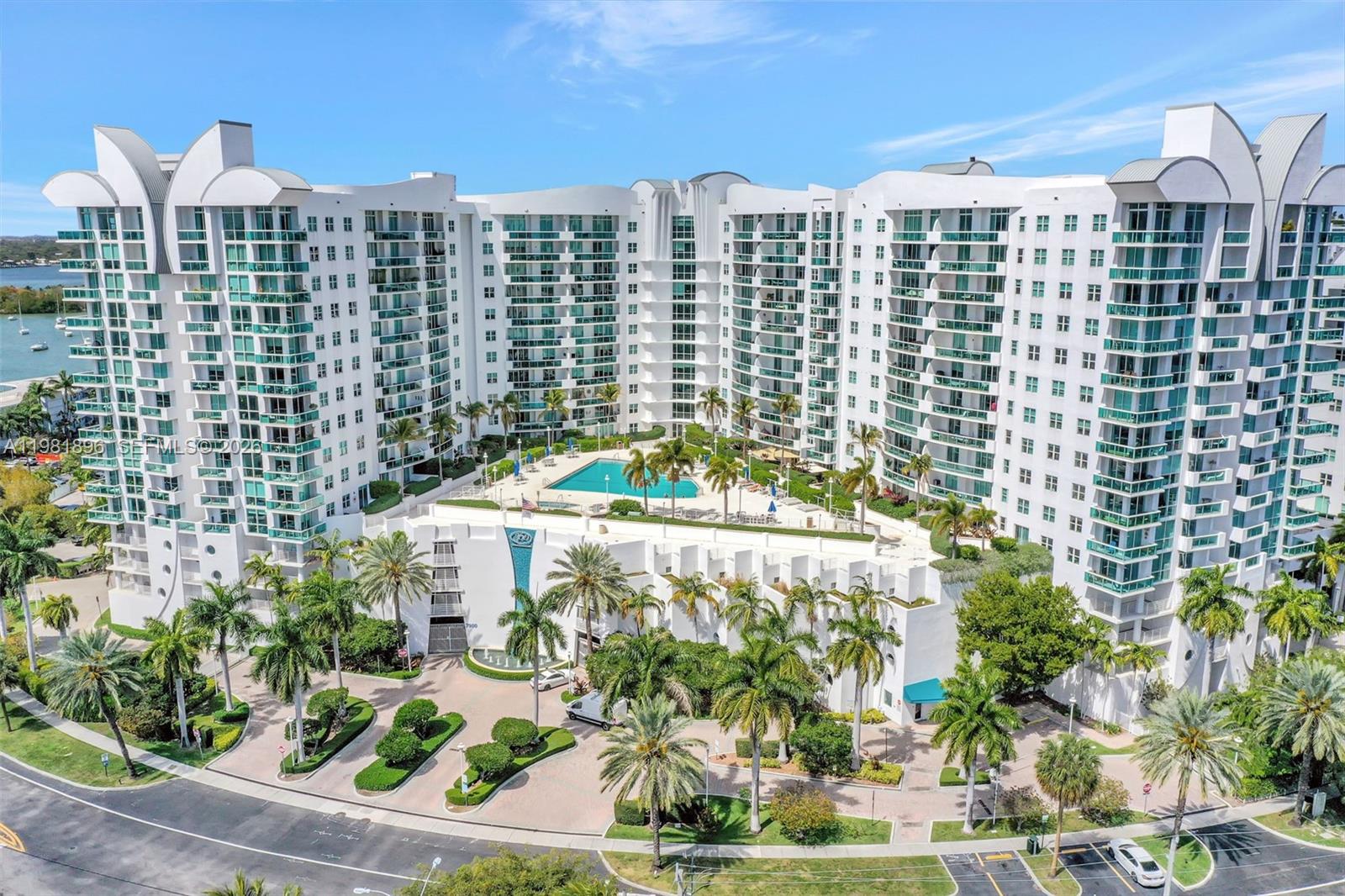7900 Harbor Island Dr #1001, North Bay Village FL 33141