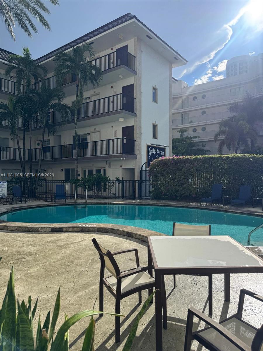 924 SE 2nd St #29, Fort Lauderdale FL 33301
