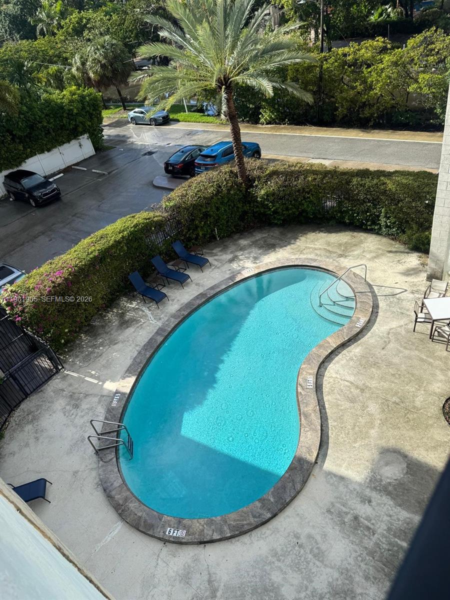 924 SE 2nd St #29, Fort Lauderdale FL 33301