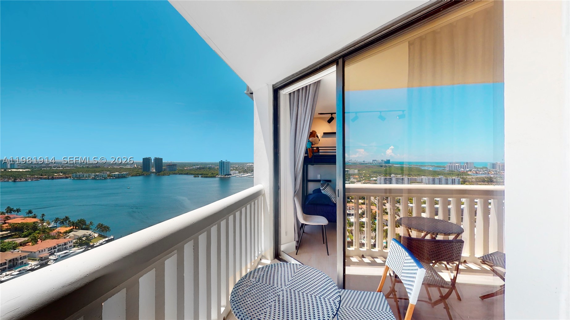 1000 W Island Blvd #2903, Aventura FL 33160