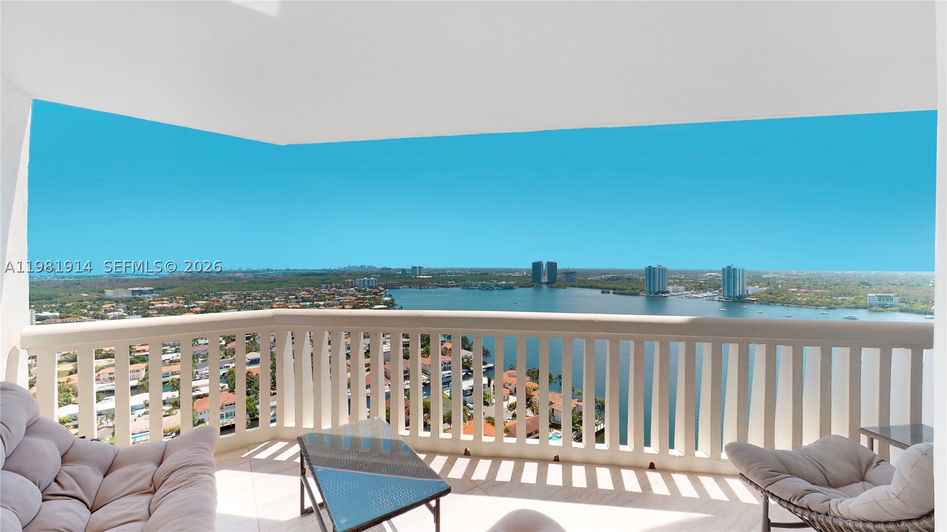 1000 W Island Blvd #2903, Aventura FL 33160
