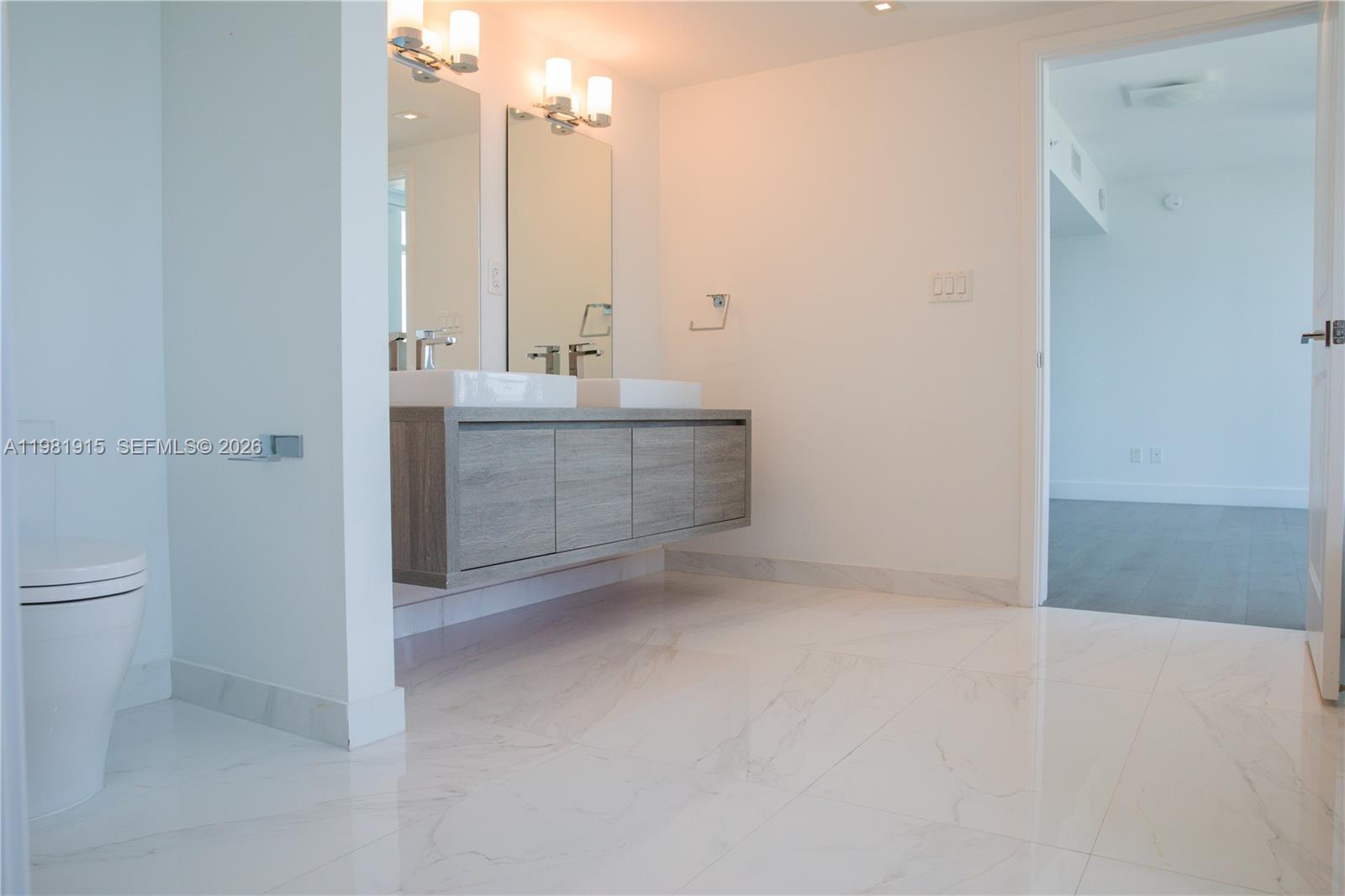 400 Sunny Isles Blvd #1701, Sunny Isles Beach FL 33160