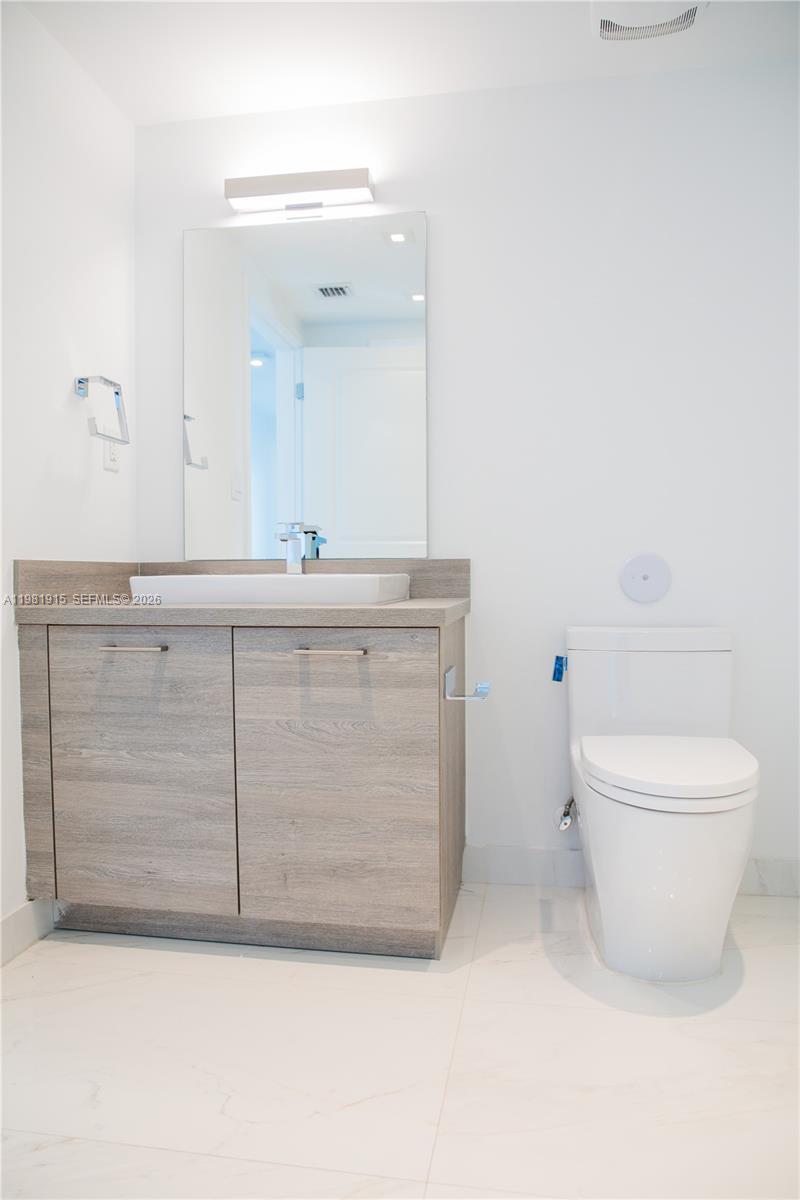 400 Sunny Isles Blvd #1701, Sunny Isles Beach FL 33160