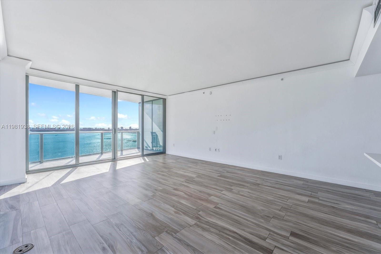 460 NE 28th St #3301, Miami FL 33137