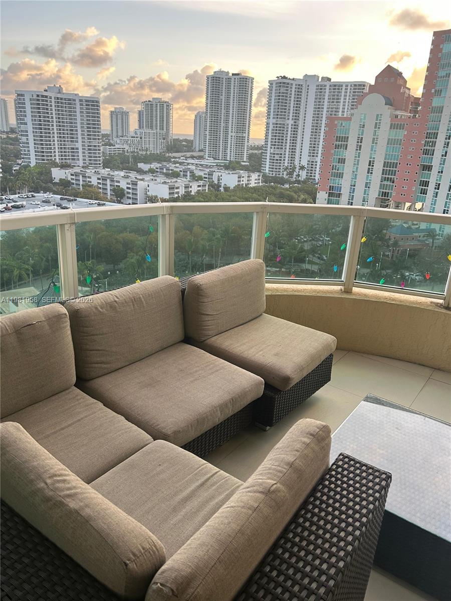 3340 NE 190th St #1407, Aventura FL 33180