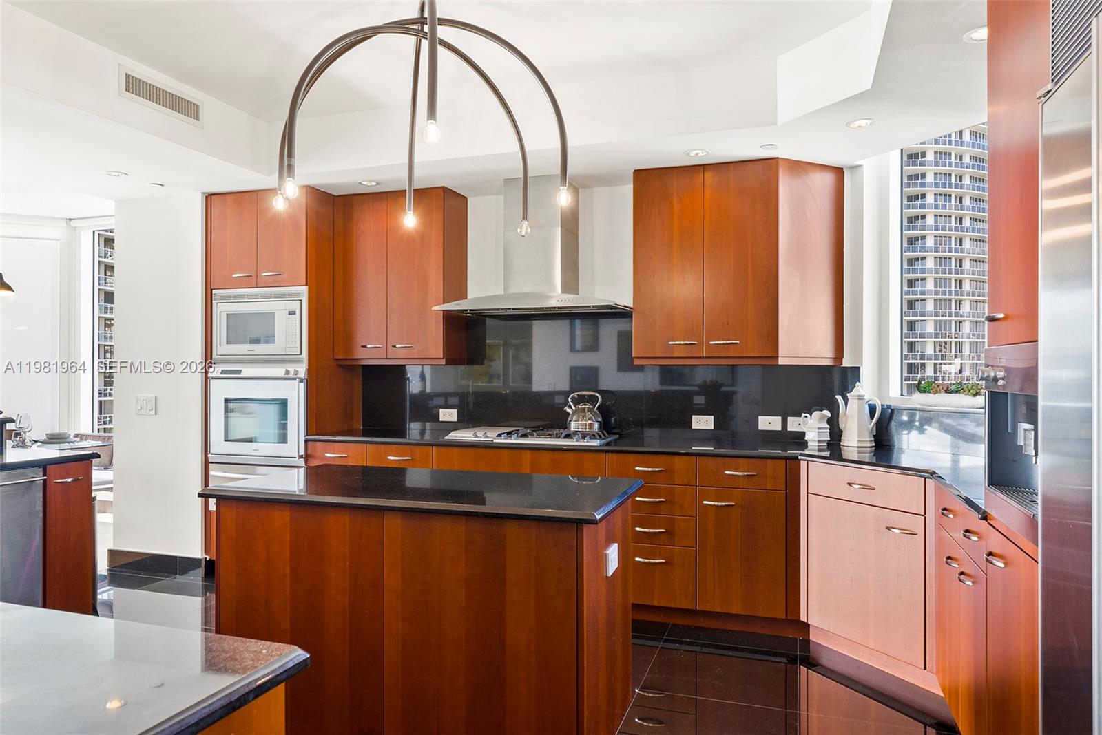 6000 Island Blvd #1208, Aventura FL 33160