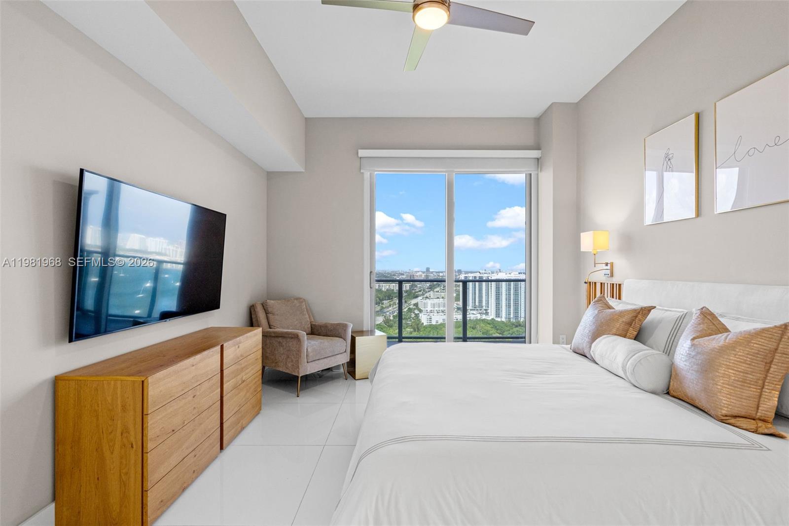 16385 Biscayne Blvd #3201, North Miami Beach FL 33160
